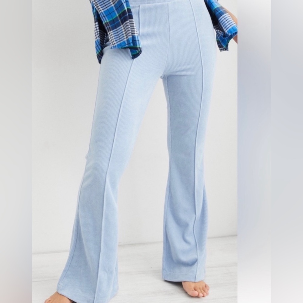 Aerie Velour Ribbed Bell